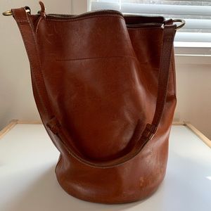 Madewell Lisbon O-Ring Bucket Bag